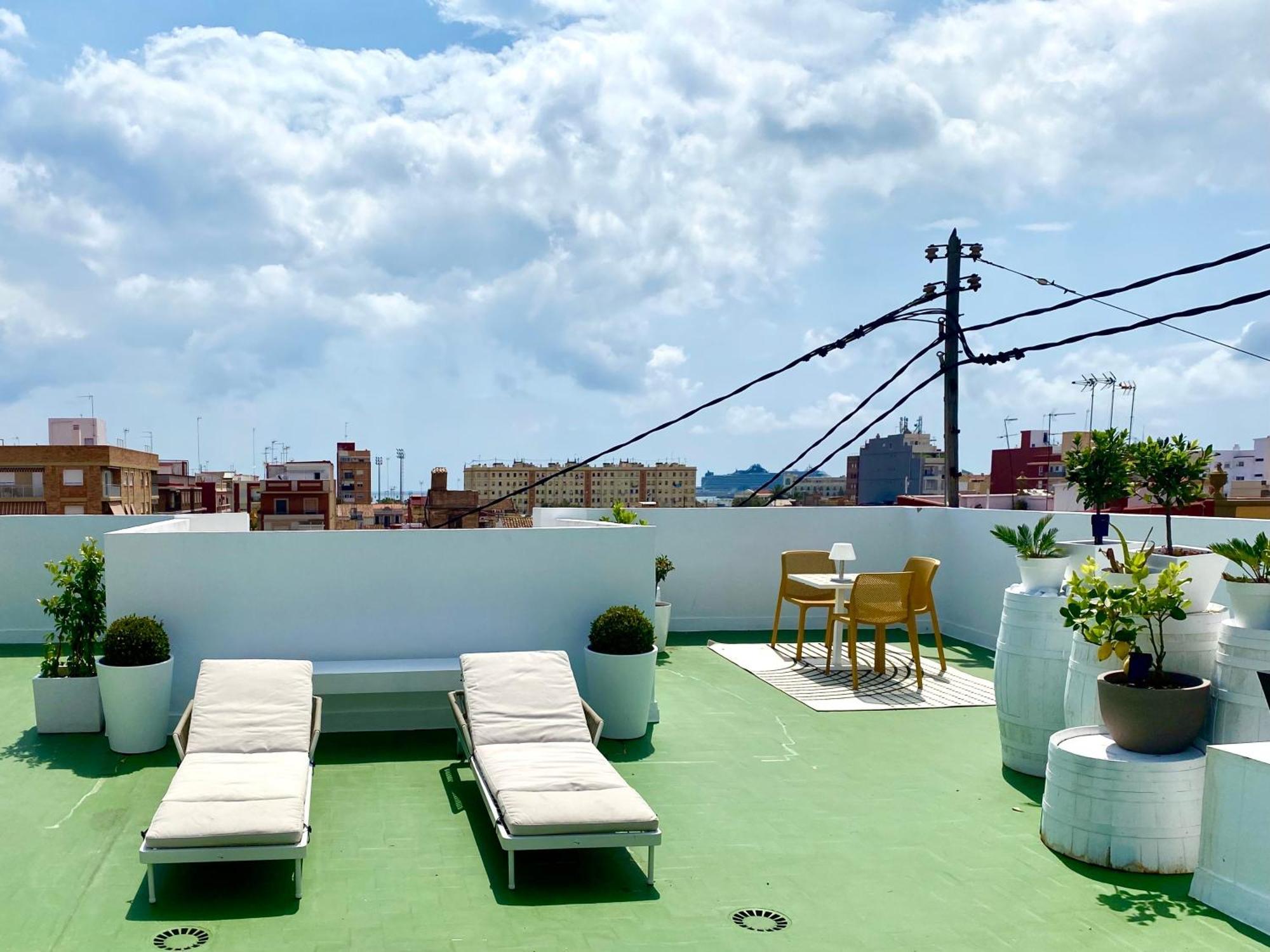 Habitacion En Playa Malvarrosa Con Bano Privado -No Ac- บาเลนเซีย ภายนอก รูปภาพ